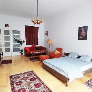 Bross1 , Budapest Hungría